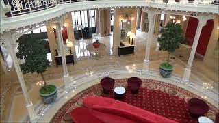 Vidéo des quotBrunchsChicsquot de lhôtel Hermitage Monte Carlo Non officiel [upl. by Ainolloppa]