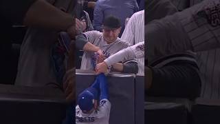 Yankees Fans Snatch a Fly Ball from Mookie Betts in the World Series 😲⚾ dodgers [upl. by Zillah]