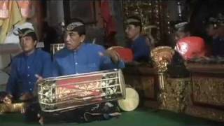 Gunung Sari Gamelan [upl. by Aelram]