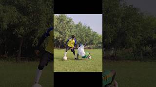 Football dribbling skill tutorial ⚽ dribbling football footballskills shorts [upl. by Finella157]