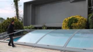 Abri de piscine visio  systeme douverture innovant [upl. by Carmelia]