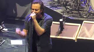 EDDIE VEDDER THE DARK  POWER OF RIGHT  LONG WAY THE EARTHLINGS live in CHICAGO 2 on 2102022 [upl. by Jenks]