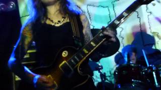 Kylesa  Running red  LIVE PARIS 2014 [upl. by Rowney]