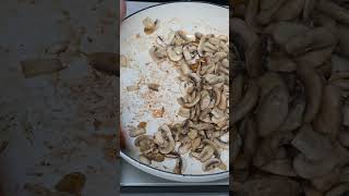 Easy Sauteed Mushrooms with Garlic [upl. by Anuala]