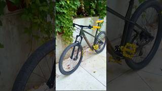 Trek Roscoe 7 mtb wheeliebike trek [upl. by Novel]