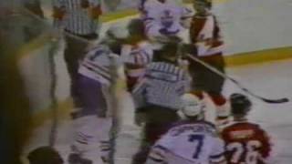 Dennis Ververgaert vs Mark Messier Jan 27 1980 [upl. by Philipson]