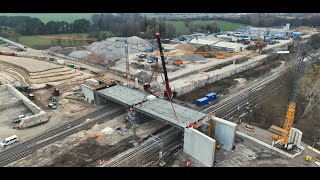 Einhub der Brückenelemente für die Straßenüberführung der Bundesstraße B 246 in Zossen [upl. by Amias403]