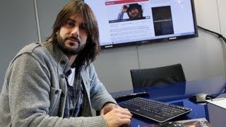 Melendi quotLlevo dos años sin móvilquot [upl. by Yrocal691]