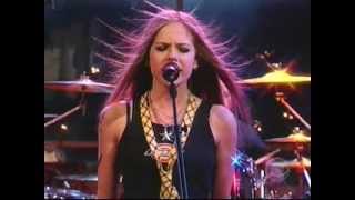 Avril Lavigne  Complicated  Live at Craig Kilborn Show 13062002 [upl. by Horn]