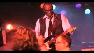 The Commodores Founder Thomas McClary performs Live quotOH NOquot [upl. by Atinyl]