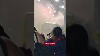 Ônibus de Itajaí pega fogo [upl. by Fromma]