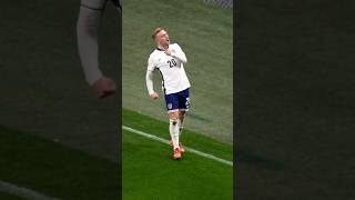 Jared Bowen First England Goal finsh bowen england football live first strike range [upl. by Nosak]