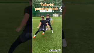 Tutorial passing track skills ⚽footballskils footballtricks footballnewsclub messiskills [upl. by Amaso]