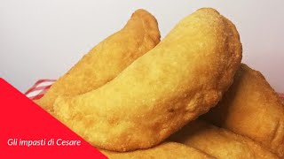 PANZEROTTI PUGLIESI Fritti  Ricetta [upl. by Zsamot946]