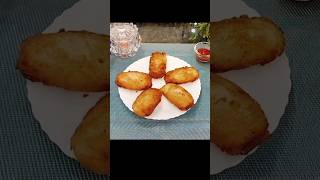 Its really very yummy 😋 pizzapocket recipe shorts [upl. by Adnawaj]