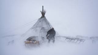 EXTREME Winter Snow Storm Camping 40° Solo Camping 4 Days  Snowstorm amp HOT TENT [upl. by Ensign458]