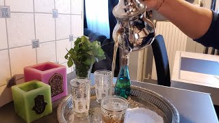 Thé Marocain à la menthe Moroccan Tea الشاي المغربي [upl. by Nauht]