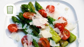 Marinierter Spargel mit Tomaten und Parmesan  Chefkochde [upl. by Aramoiz]