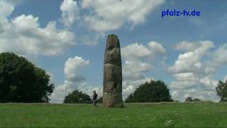 Der mystische Menhir Gollenstein  ein Kraftort erster Güte Seit 4000 Jahren steh ich hier [upl. by Gorrian868]