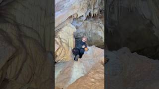 Cerjanska pećina Shot Srbija stalaktit stalagmit stalagnat kravljanskovrelo kravljanskajama [upl. by Bremer515]