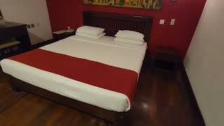 Serenediva Airport Transit Colombo Hotel Sri Lanka Deluxe Double Room [upl. by Saiff]