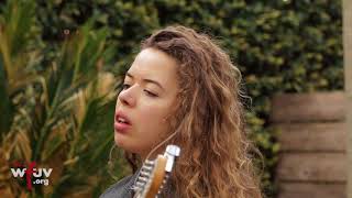 Nilüfer Yanya  quotThanks 4 Nothingquot Live at SXSW [upl. by Durware]