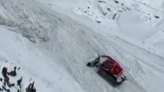 Snow Groomers in action on a very steep slope  Top of Tyrol 3200 mt in Stubai Glacier 🇦🇹 [upl. by Jaco]