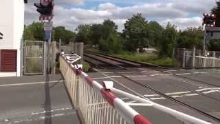 Meadow Lane level crossing Derbyshire [upl. by Kowtko]