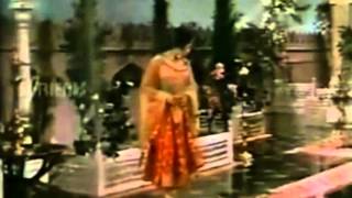 Lata Mangeshkar  Talat Mahmood Mein Teri Nazar Ka Surur Hun  Jahan Ara 1964 [upl. by Nairehs]