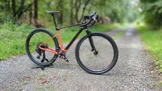 GIANT Revolt X Advanced Pro 2023 Frontsuspension Gravelbike [upl. by Aneelak26]