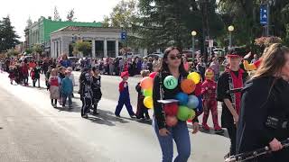 Lakeport CA Elementary School 2018 Halloween Parade [upl. by Assile517]