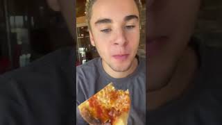 These pizza was better than I’d thought it’d be Mandolas cheese pizza review [upl. by Rechaba]