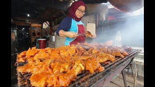 Worlds BEST BBQ CHICKEN  Street Food in Malaysia  RARE Kuala Terengganu STREET FOOD Guide [upl. by Ydnis963]