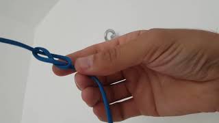 An easy way to tighten a laundry rope [upl. by Atir]