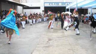 Cuadrilla de Negritos de Llata bailando en Lima 2009 Llata Huamalíes Huánuco [upl. by Anilac]