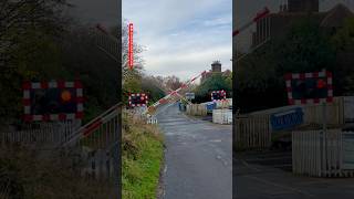 Mobberley Level Crossing 🔴🔴 [upl. by Indihar]