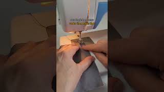 Comment faire une couture en zigzag  How to sew a zigzag stitch [upl. by Uzzial]