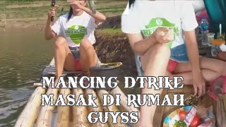 cewek cantik mancing ikan di atas rakit  fishing ya mancing [upl. by Rachaba]