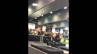 Robert Oberst Breaks American Log Press Record In Australia [upl. by Etnoj]