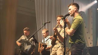 Nathan Carter amp The Tumbling Paddies Carter On The Costa 2023  Surprise  The Gambler Galway Girl [upl. by Lled]