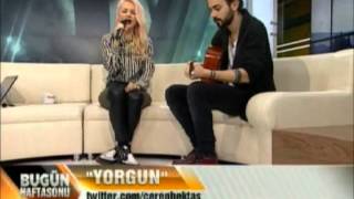 Nükleer Başlıklı Kız  Yorgunum Canlı Performans [upl. by Haugen]