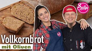 Eigenes Brot wie vom Bäcker  saftiges Oliven Brot mit Axel Schmitt [upl. by Stiles]