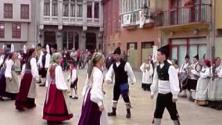 BAILE REGIONAL ASTURIANO DEL GRUPO quotTRASGUquot [upl. by Ahsar982]