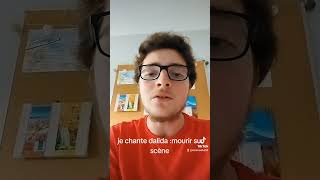 je chante dalida mourir sur scène [upl. by Imotih]