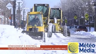 Le déneigement à Montréal [upl. by Vyky676]