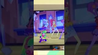 ANNOY TRINA with a HIPSHAKING DANCE  TMNT x AATC x ANIMANIACS [upl. by Morlee435]