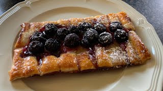 PUFF PASTRY BLUEBERRY TARTS [upl. by Arriek808]