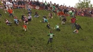 Cheese Rolling at Coopers Hill Gloucestershire  2015 [upl. by Haral]