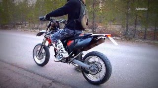 KTM 525 Supermoto  Akrapovic Sound Bites amp Power Wheelies [upl. by Ylrebmit]