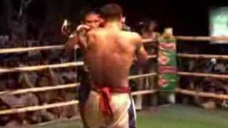 Lone Chaw vs Yan Gyi Aung Myanmar Lethwei Part 1 [upl. by Dayiz]